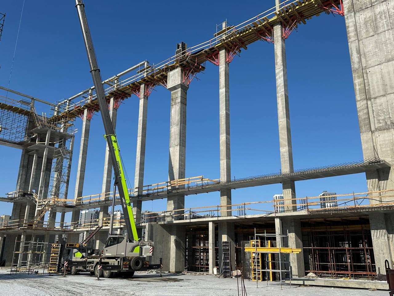 Аквапарк "Большая вода"