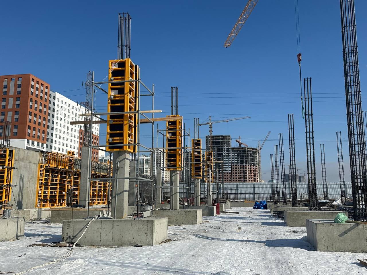 Многоэтажная автостоянка