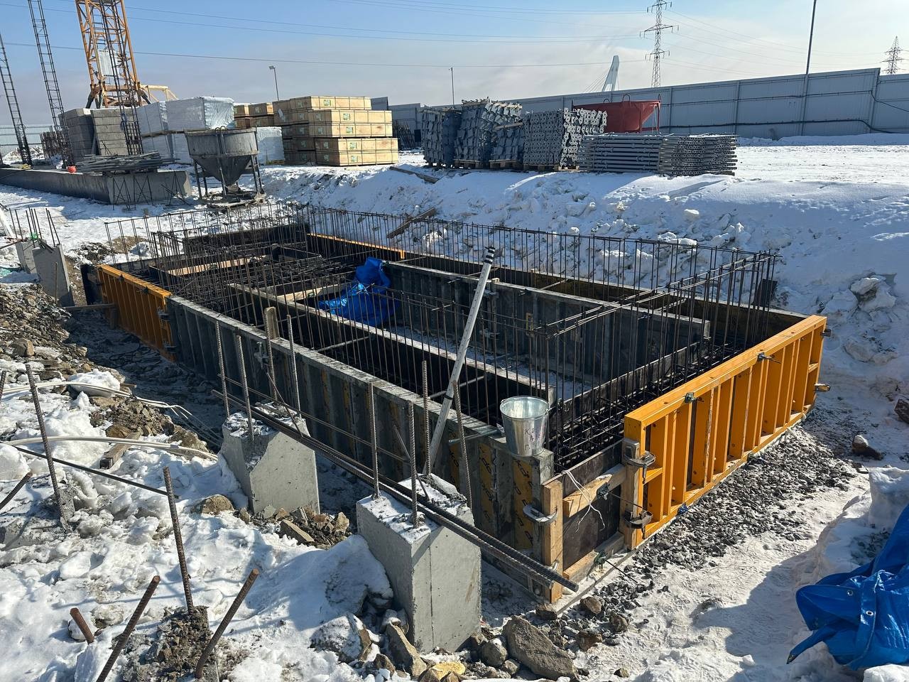 Многоэтажная автостоянка