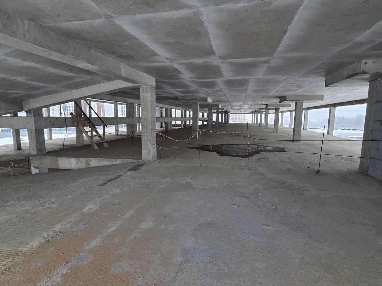 Многоэтажная автостоянка